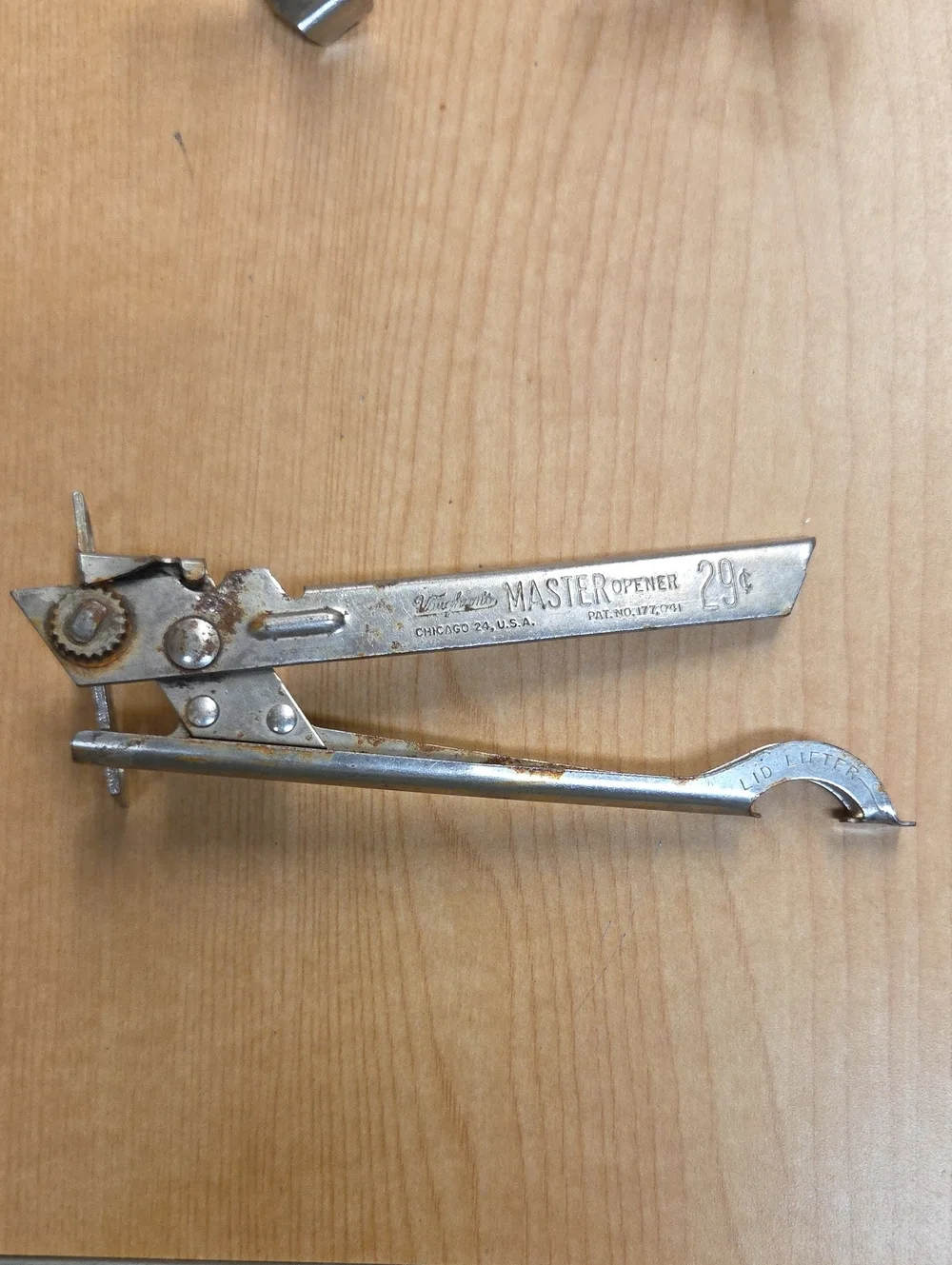 Vtg‎ Vaughans Master Opener, 2 Miracle Openers